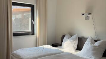 2 Schlafzimmer, Bügeleisen/Bügelbrett, kostenloses WLAN, Bettwäsche