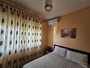 2 bedrooms, free WiFi, bed sheets - Albania Dream Holidays Apartment (Sarandë)