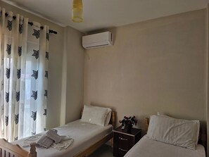 2 間臥室、免費無線上網、床單