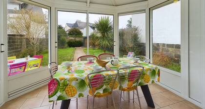 110 m from the beach, house for 6 people