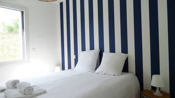 3 bedrooms, iron/ironing board, free WiFi