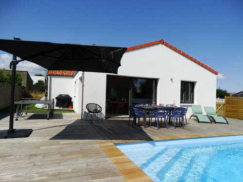 Maison 6 avec piscine chauffée  à St-Hilaire