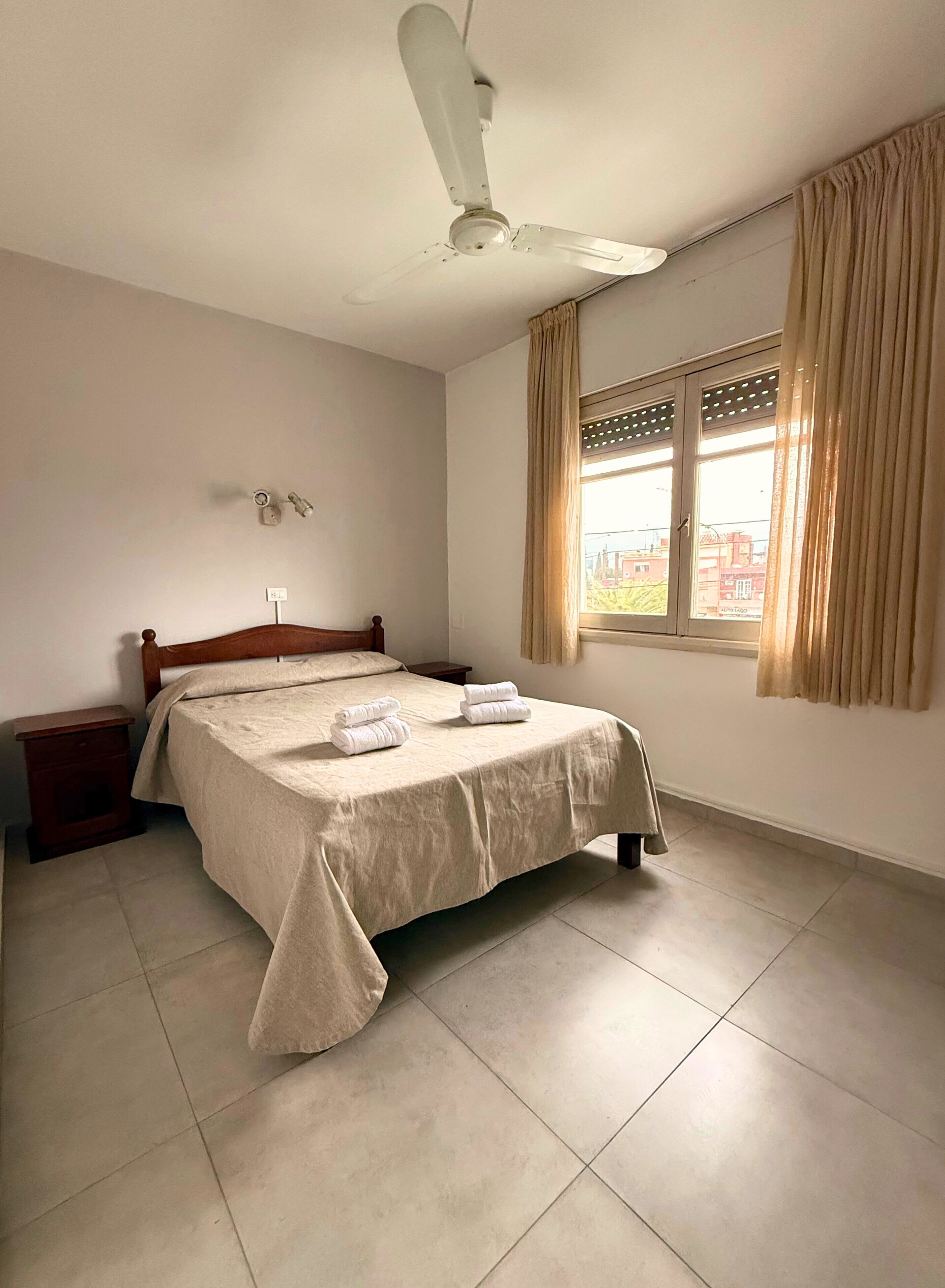 Espacio para trabajar con laptop 