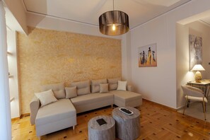 Living area - Phaedrus Living Metsovou Residence (Athens)