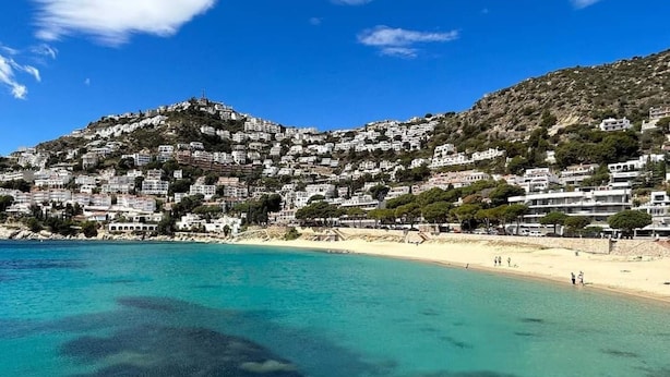 Apartment | Beach - Apartment in Roses Near Platja Dels Palangrers (Roses)