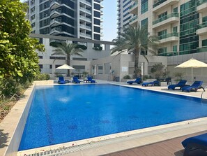 Beheizter Pool