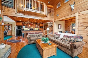 TV connectée, cheminée, lecteur de DVD