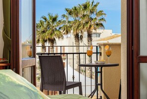 Double Room, Balcony, City View | Interior - Hotel La Darsena (San Vito Lo Capo)
