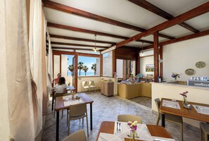 Dining - Hotel La Darsena (San Vito Lo Capo)