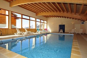 Innenpool, beheizter Pool