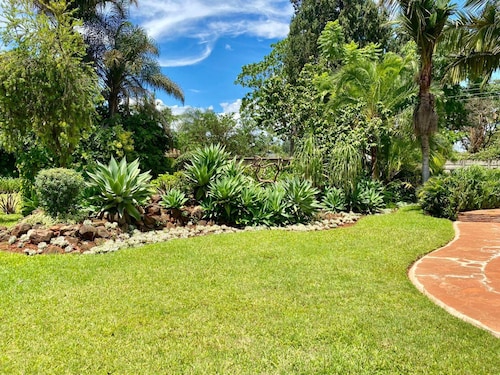 5 bed Villa in the Heart of Vainona - 2282