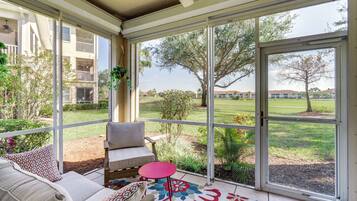 Apartment (2 Bedrooms) | Front of property