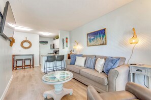 Apartment (1 Bedroom) | Interior