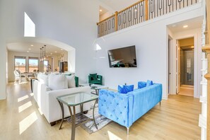 Casa (2 Bedrooms) | Interior