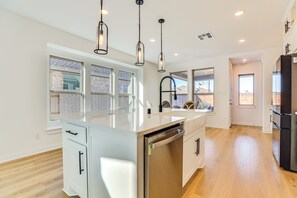 Nhà (2 Bedrooms) | Nội thất