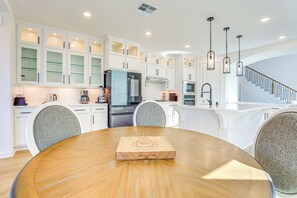Casa (2 Bedrooms) | Interior