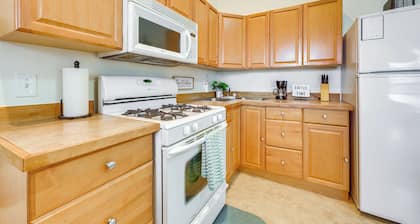 Kenai River Views & Access: Soldotna Apartment!