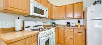 Kenai River Views & Access: Soldotna Apartment!