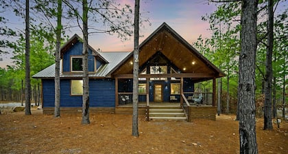 Red Fern Cabin Beauty Awaits