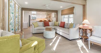 Walk to Lake Texoma: Kingston Retreat w/ Deck!