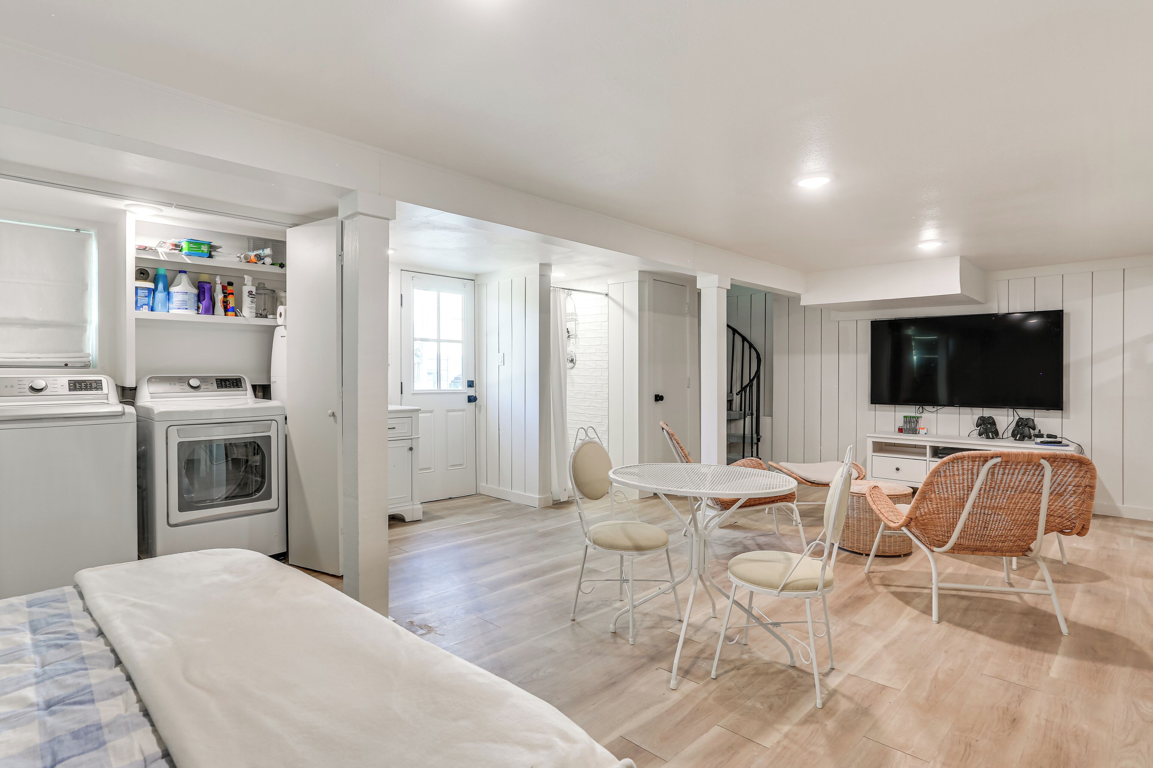 Talo (3 Bedrooms) | Sisätilat