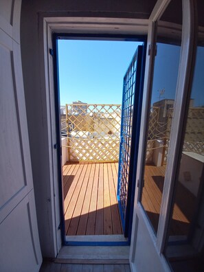 Interior - The Terrace in the Blue, with an exclusive terrace for dining under the stars (Trapani)