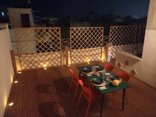 Outdoor dining - The Terrace in the Blue, with an exclusive terrace for dining under the stars (Trapani)