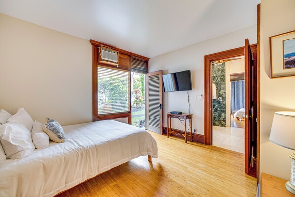House (Multiple Bedrooms) | Interior