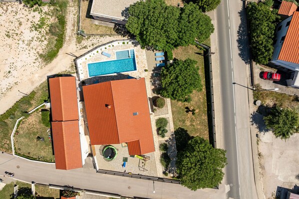 Exterior - Villa Family Oasis Nin (Nin)