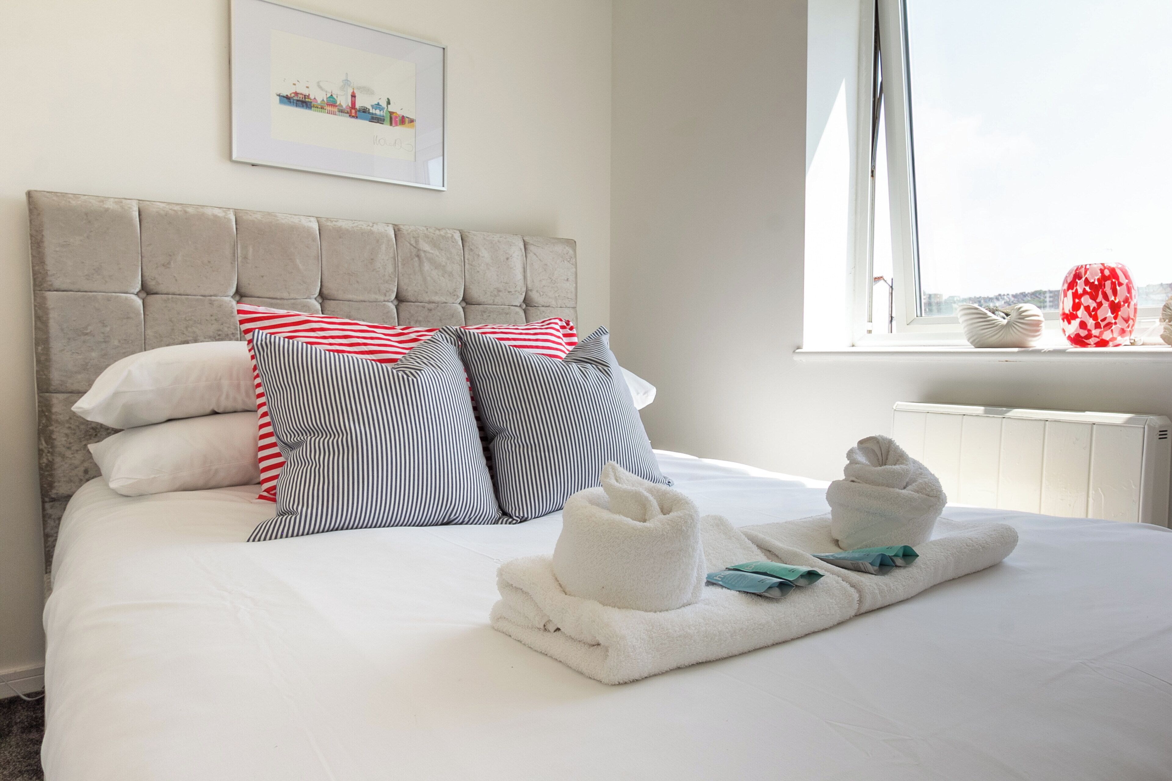 Bügeleisen/Bügelbrett, Reisekinderbett, WLAN, Bettwäsche