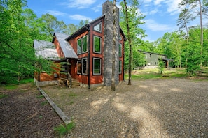 Exterior - Stardust Hollow Cabin for 14 (Broken Bow)