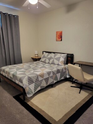 1 chambre, fer et planche à repasser, Wi-Fi, draps fournis