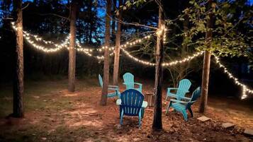 Stüdyo Süit, 1 Büyük (Queen) Boy Yatak, Mutfak, Bahçe Manzaralı (To The Moon) | Odadan manzara