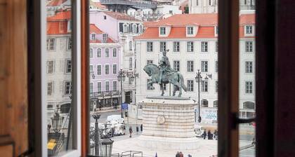 Downtown Vintage Suite III By Homing