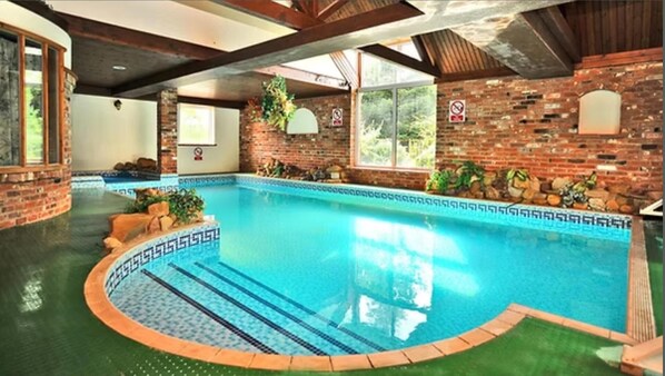 Casa | Piscina | Una piscina cubierta