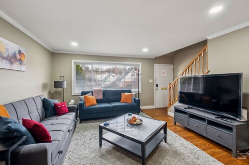 Uline Hospitality 4 Bedroom Home