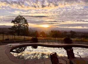 House, 5 Bedrooms | Pool | Outdoor pool - Stunning Mountain Retreat With Unmatched Views 5 Bedroom Estate (Oak Run)
