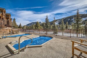 Condo, 2 Bedrooms | Outdoor spa tub