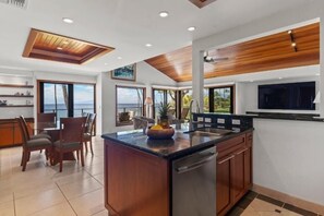 Condo, 2 quartos | Cozinha privada
