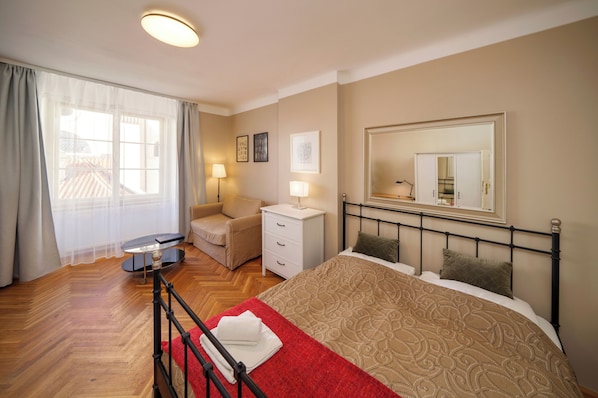 Departamento | 3 habitaciones, tabla de planchar con plancha y wifi gratis