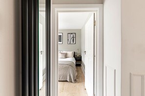 4 عدّة غرف نوم