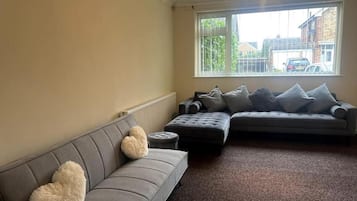 House | Living area | TV