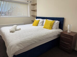 3 bedrooms, free WiFi, bed sheets