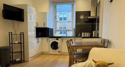 Suitable for Couple or Young Family