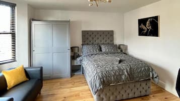 1 bedroom, iron/ironing board, free WiFi, bed sheets