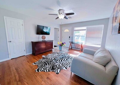 Pet friendly 3 bedroom house in central Okc 