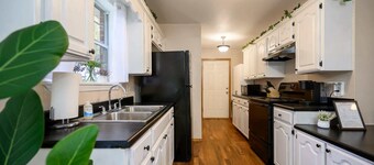 To the Stars Secluded 2 BDR