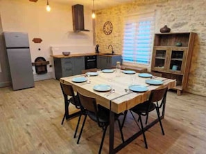 Dining - Gîte Domaine De L'oustal Nau (Peyriac-de-Mer)
