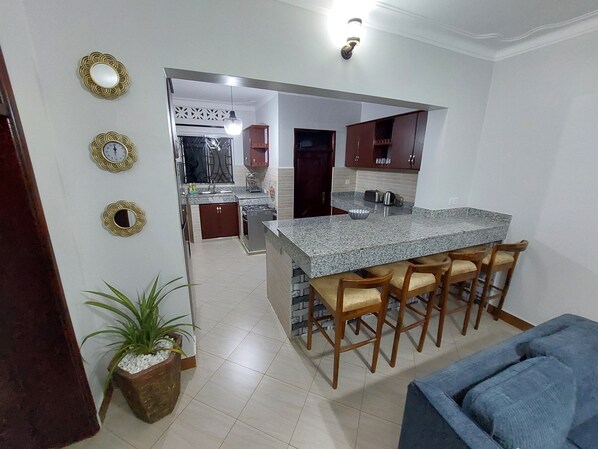 Interior - Buwate Hill View Luxury Suites (Buwate)