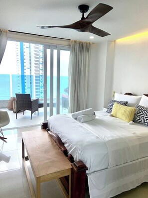 4 bedrooms, iron/ironing board, WiFi, bed sheets - Penthouse 360° Ocean View (Cartagena de Indias)